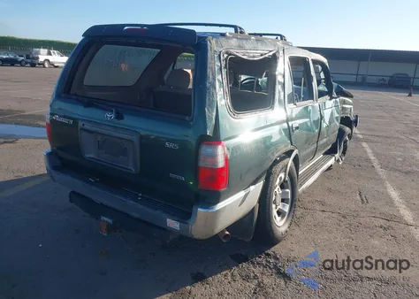 1999 Toyota 4Runner Sr5 V6 z USA, uszkodzony, nr VIN JT3GN86R8X0131986